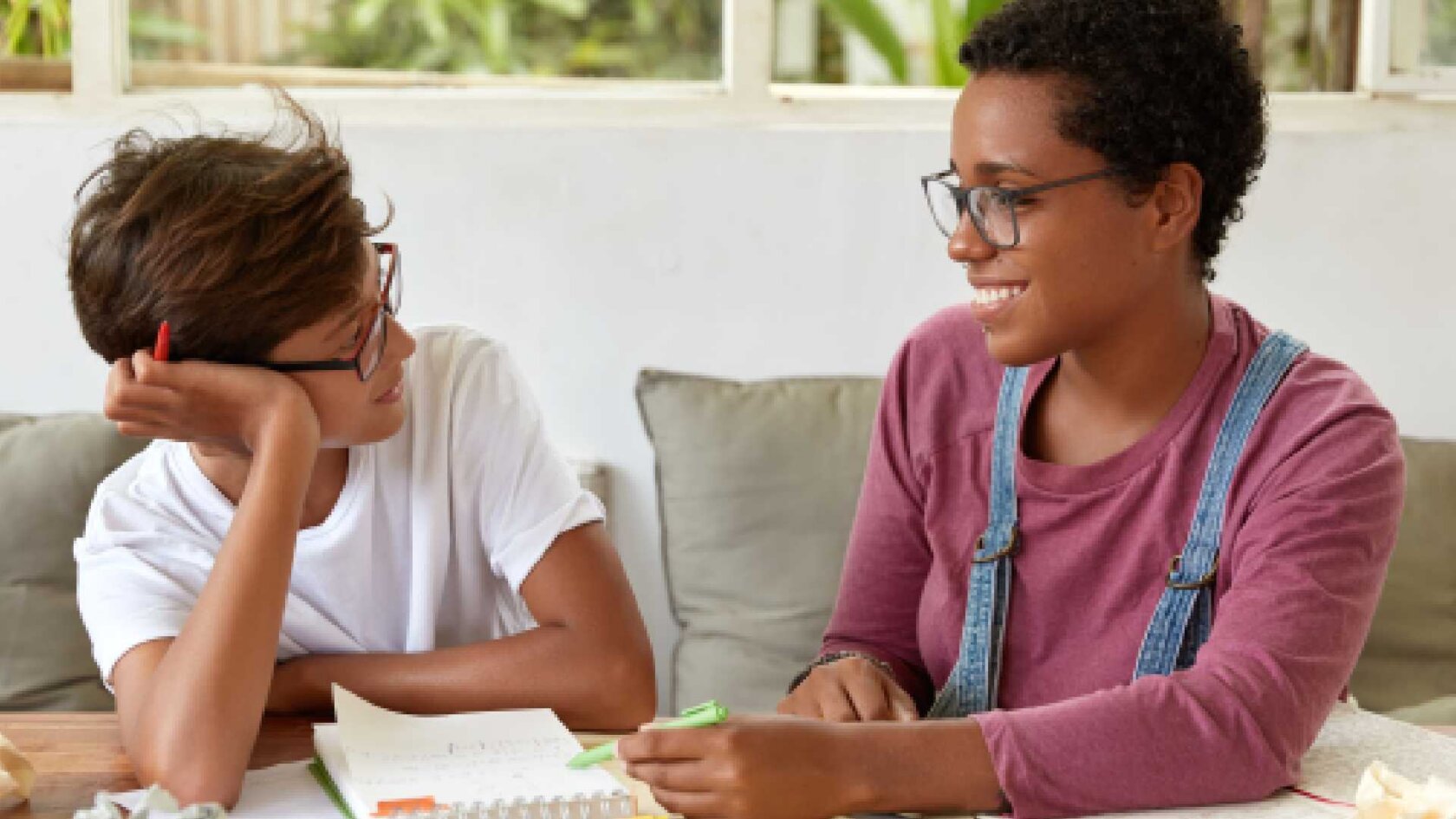 Discover Effective Therapy for Teens with Creative and Emotional Needs