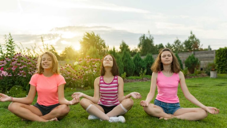 Discover the Best Holistic Mental Health Program for Teens