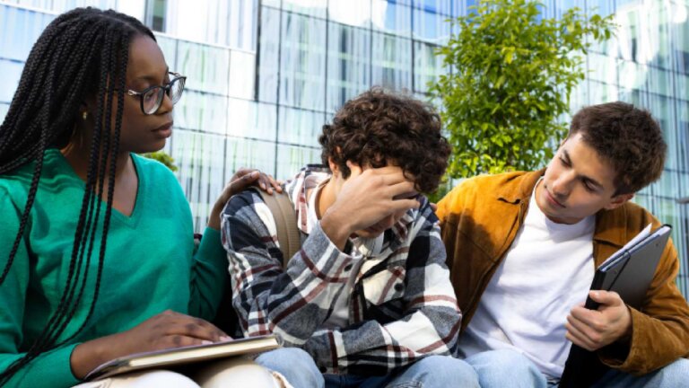 Effective Teen Dual Diagnosis Treatment Programs That Accept Insurance