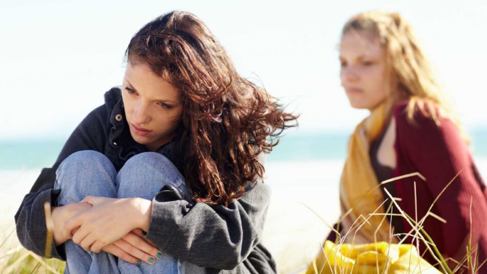 How Dual Diagnosis Treatment for Teens in California Can Help Your Family