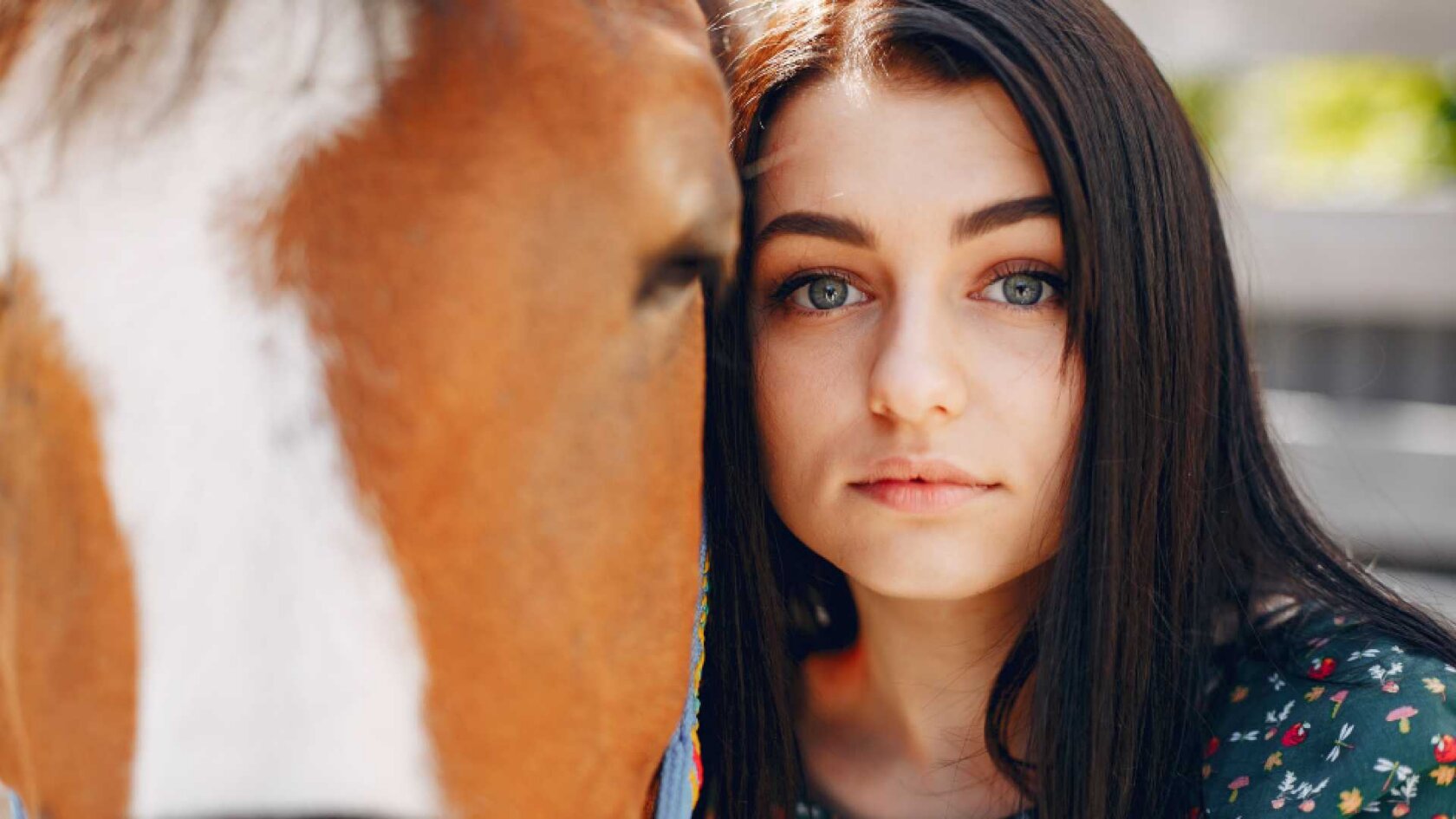 The Benefits of Equine Therapy for Adolescents You Can&rsquo;t Ignore