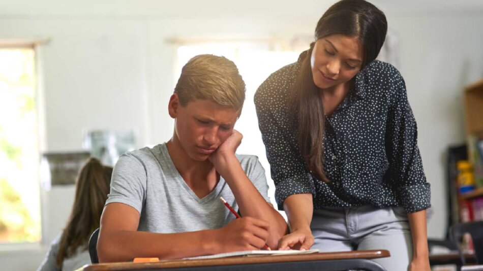 Why Therapy Helps Young Adults Learning Independence Succeed