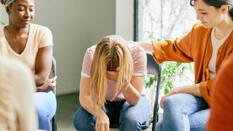 Your Guide to Compassionate Day Treatment for Traumatized Teens